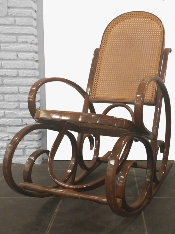 'Thonet ' style schommelstoel